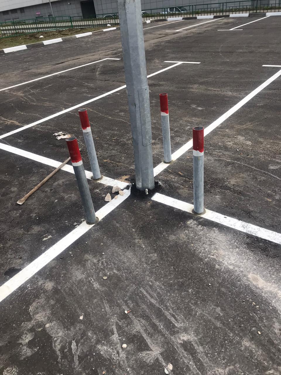 покраска бордюров, установка опор освещения покраска бордюров, установка опор освещения